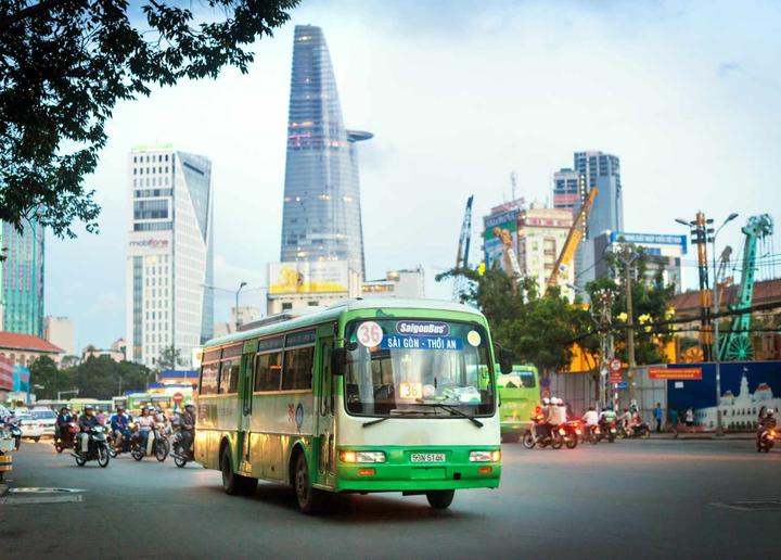 Hotspot Matrix: Biến 3 kiểu giày