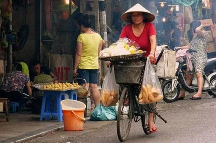 Khám phá Thế giới, Kiếm Tiền Từ Vlog: Hotspot Matrix - Người Bạn Đồng Hành